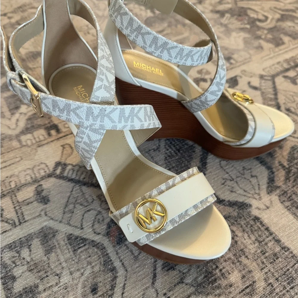 Michael Kors Carmen Logo & Faux Leather Wedge Sandal - Picture 2 of 8